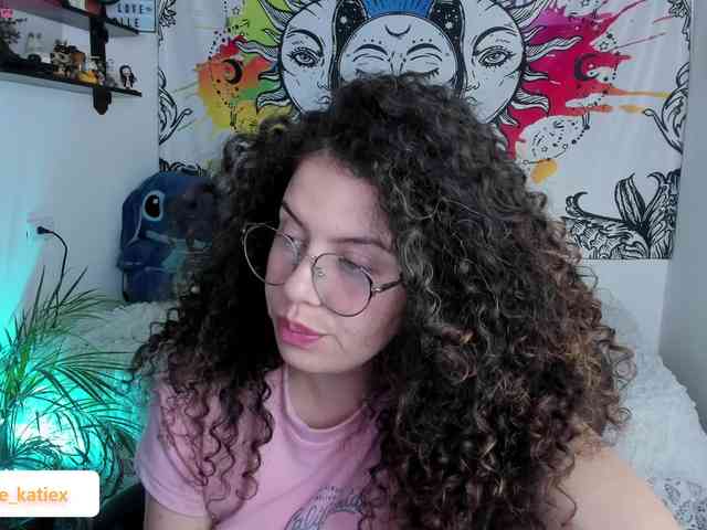 Just-katiex Just-katiex