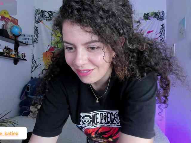 Just-katiex Just-katiex