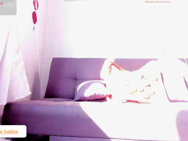 Just-katiex Just-katiex