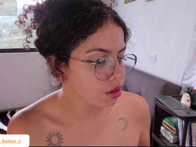 Just-katiex webcam