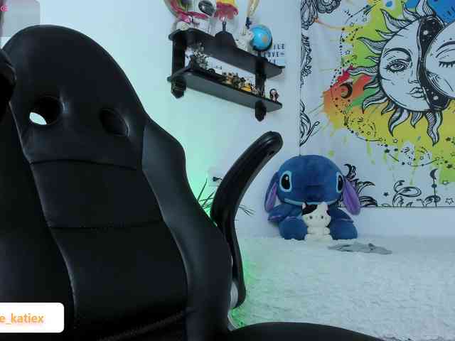 Just-katiex webcam