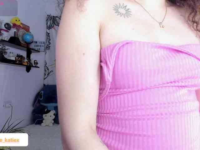 Just-katiex Just-katiex
