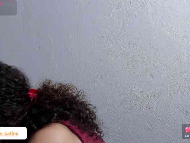 Just-katiex Just-katiex