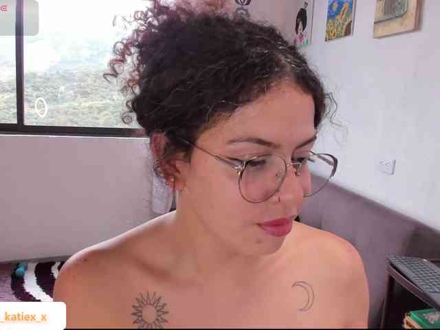 Just-katiex webcam