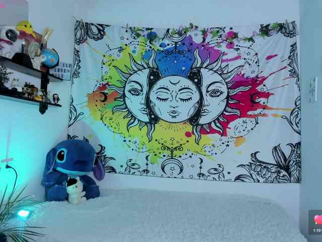 Just-katiex Just-katiex