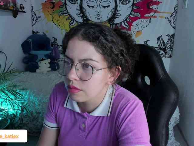 Just-katiex Just-katiex