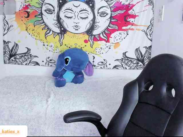 Just-katiex webcam