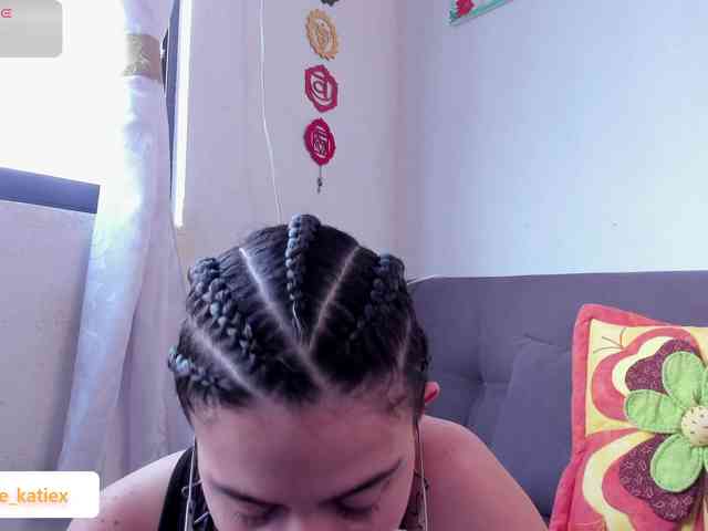 Just-katiex Just-katiex