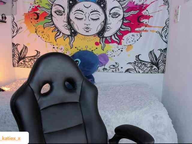 Just-katiex webcam