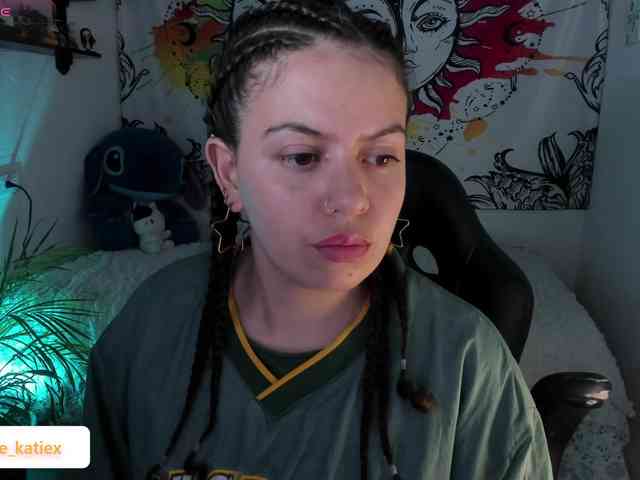 Just-katiex Just-katiex
