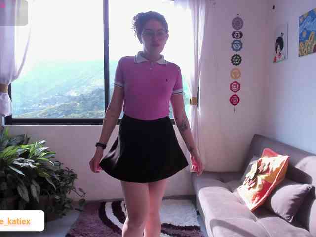 Just-katiex Just-katiex