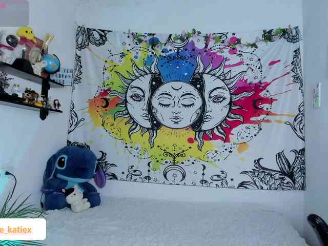 Just-katiex Just-katiex