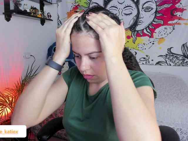Just-katiex Just-katiex