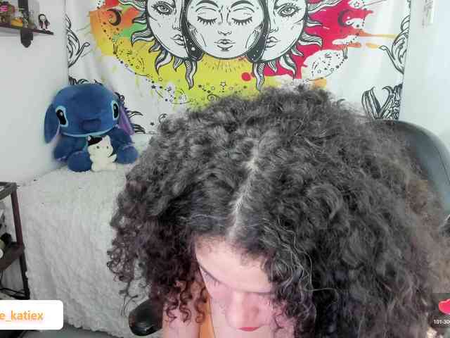 Just-katiex Just-katiex