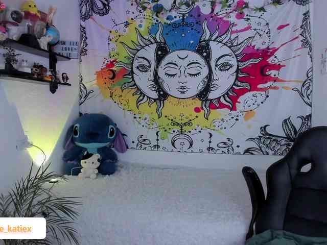 Just-katiex webcam