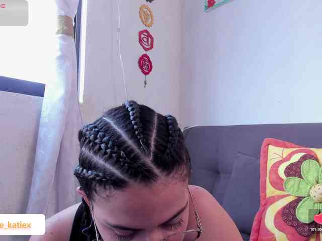 Just-katiex Just-katiex