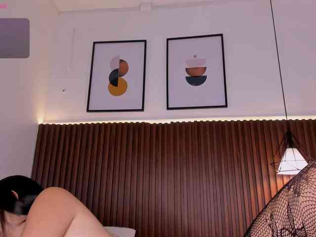 Emma-white webcam