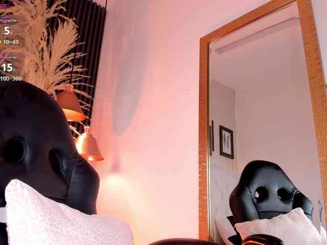 Emma-white webcam