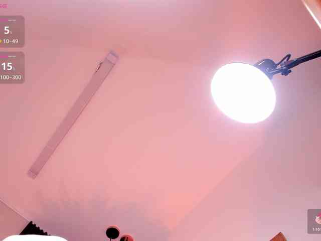 Emma-white webcam