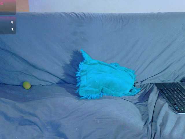 isabelle-adj1's BongaCams show and profile