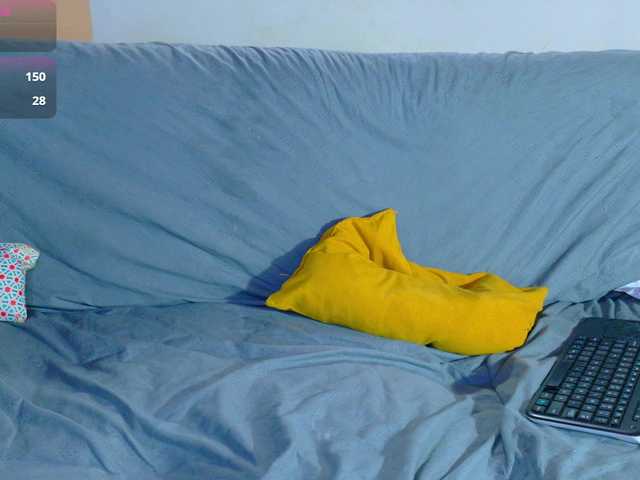 isabelle-adj1's BongaCams show and profile