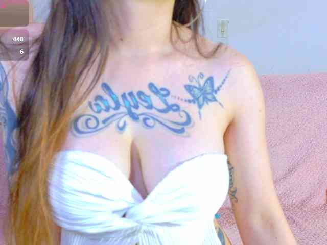 isabelle-adj1 webcam