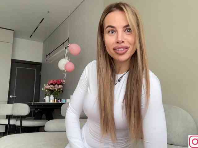 diffgirls1-1's webcam live show