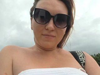 DIVORA Porn Show