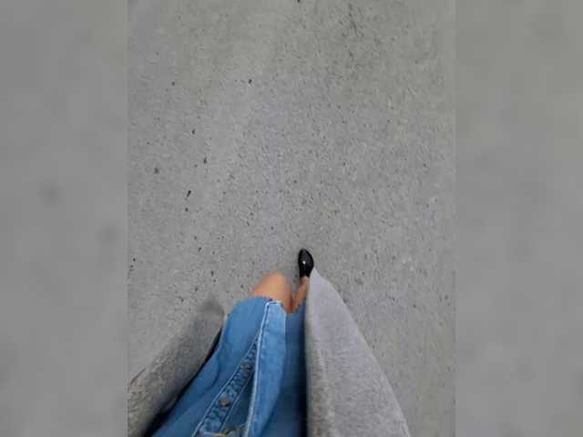 DIVORA from BongaCams