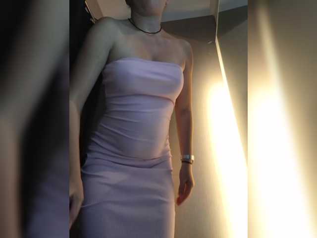 Sex chat gratuit in direct cu DIVORA pe BongaCams