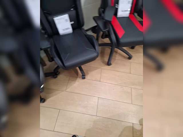 Sex chat gratuit in direct cu DIVORA pe BongaCams