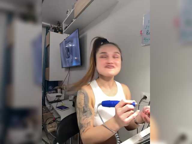 -INDICA-'s BongaCams show and profile