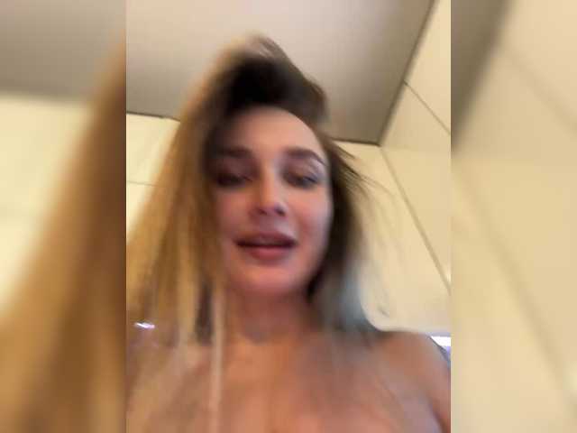 -INDICA-'s BongaCams show and profile