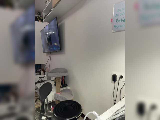 -INDICA-'s BongaCams show and profile