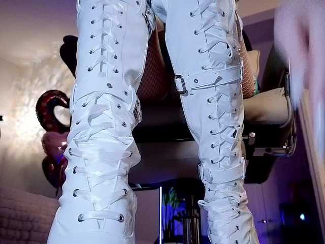 -redalexa- from BongaCams is Freechat