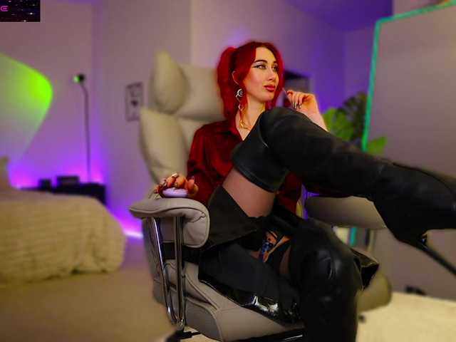 -redalexa-'s BongaCams show and profile