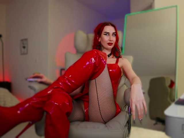 -redalexa-'s BongaCams show and profile