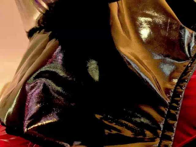 -redalexa-'s BongaCams show and profile