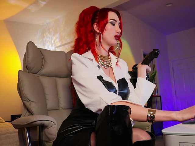 -redalexa-'s BongaCams show and profile