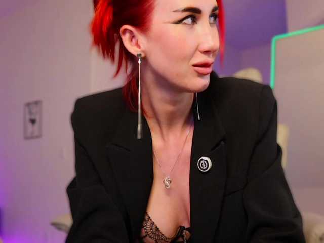 -redalexa-'s BongaCams show and profile