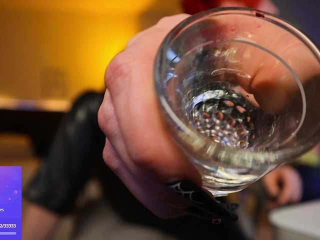 -redalexa-'s BongaCams show and profile