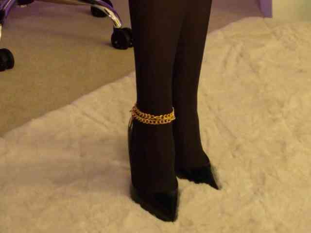 Lady_RedAlexa_ webcam