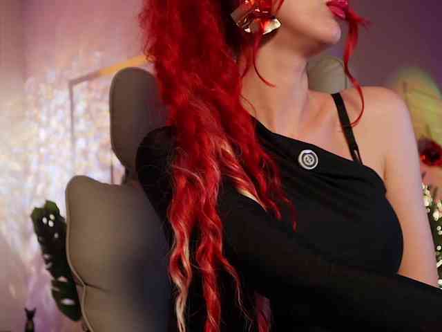 -redalexa- -redalexa-