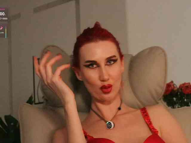 Lady_RedAlexa_ webcam