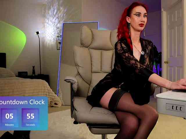 Lady_RedAlexa_ webcam