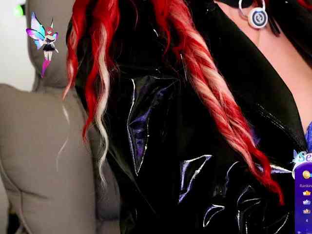 Lady_RedAlexa_ webcam