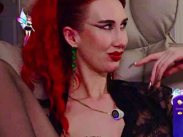 Lady_RedAlexa_ webcam