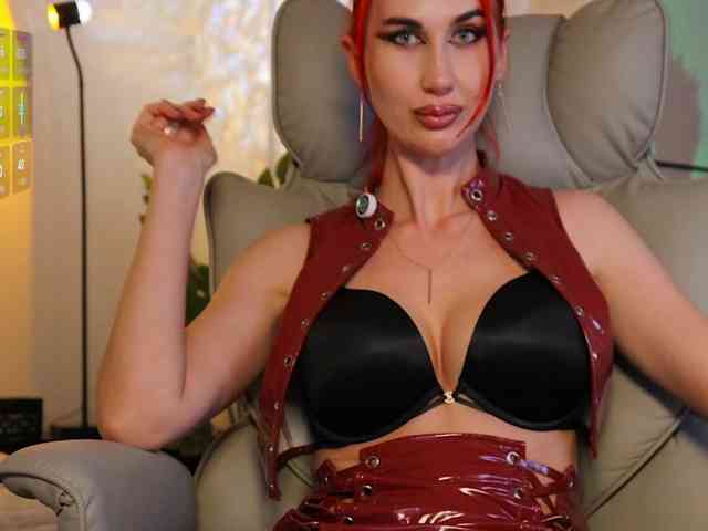 -redalexa- Live Webcam on BongaCams