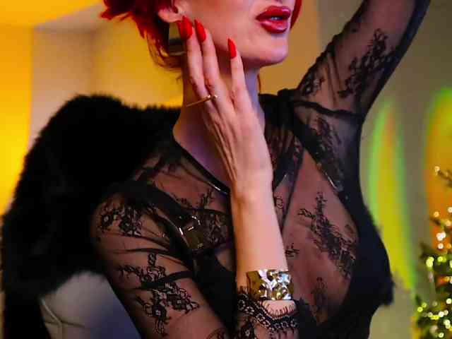 Lady_RedAlexa_ webcam