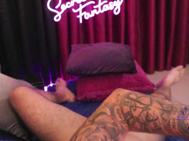 KikiandMax's BongaCams show and profile